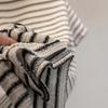 Consigue sin esfuerzo un look a la moda con la Camiseta de Punto Elegante de Manga Corta con Cuello Redondo Inspirada en Chanel, Estilo Nuevo Verano 2026 para Mujer