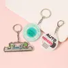 Llaveros acrílicos personalizados para la temporada de graduación como regalos conmemorativos, llaveros personalizados específicos de la clase y llaveros personalizados como recuerdos del alma máter.
