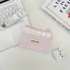 65221 Bolsa de Armazenamento Acolchoada Listrada Rosa com Borda de Coração de Renda, Necessaire para Material Escolar e Itens Diversos, Porta-Moedas