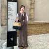 Traje Casual Estilo Perezoso 2025 Primavera y Otoño Nuevo Chaleco Reductor de Edad + Pantalones Traje de Dos Piezas Viene con Bufanda de Seda