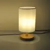 Lámpara de mesita de noche DIY lámpara de escritorio pequeña madera maciza luz nocturna LED flor seca relieve salón lámpara de pintura hecha a mano lámpara de flor prensada de planta