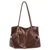 Bolso tote de cuero suave retro simple para mujer, gran capacidad, adecuado para otoño, trabajo y desplazamientos, bolso de hombro o debajo del brazo