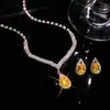 Suministro Transfronterizo Venta Caliente Joyería de Comercio Exterior Colgante Geométrico de Circonita Totalmente Diamantado Juego de Collar y Pendientes Cadena Juego de Joyería de Boda