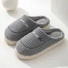 Chinelos Birkenstock para Mulheres, Novo Modelo Outono e Inverno 2026, Chinelos de Algodão Fechados na Ponta, Antiderrapantes, Sola Grossa, com Borda de Pelo, para Homens