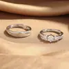 Anillo de amor a primera vista, banda lisa, anillo para el dedo índice, anillo de pareja de lujo ligero de alta gama, anillo de compromiso ajustable, nuevo accesorio