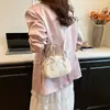 Bolso de Concha de Moda y de Alta Gama para Mujer, Bolso de Hombro Sencillo Estilo Coreano Primavera 2026, Bolso Cruzado Casual de Nicho para Mujer