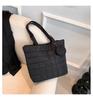 Bolsa Casual da Moda de Grande Capacidade Feminina 2023 Nova Chegada Estilo Coreano Bolsa de Ombro Bolsa Tote Transversal Simples Estilosa