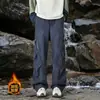 Calça de fleece personalizada/outono e inverno, calça masculina impermeável para atividades ao ar livre, marca da moda, calça de trabalho reta folgada, estilo grosso
