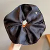 Novo modelo 2026 scrunchie de cetim preto para mulheres, elástico de cabelo de alta qualidade, elástico elegante para rabo de cavalo baixo, acessório de cabelo estilo casual