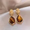 Pendientes de Aguja de Plata Estilo Retro de Hong Kong de Alta Gama Color Maillard Pendientes de Mujer para el Trabajo Estilo Artístico Elegantes de Lujo Ligero