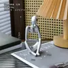 Set de Tres Figuras de Lujo Ligero con Temática de Yoga y Danza para Maquetas de Dormitorios, Salas de Estar, Estudios y Decoración de Hoteles