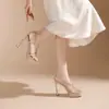 113-11 Sandálias de Salto Alto Stiletto Lindas de Bico Aberto com Tira Única, Plataforma Impermeável Estilo Fada, Sapatos para Festa ao Ar Livre