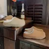 Zapatos suaves, gruesos y cálidos tipo pantufla peluda para mujer, nuevo estilo otoño/invierno 2026, botas de nieve estilo Birkenstock