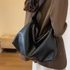 Bolsa Feminina de Grande Capacidade para o Outono, Versátil 2026 Nova Moda Bolsa de Ombro Transversal, Bolsa Tote Acolchoada Texturizada para o Dia a Dia