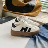 Tênis Esportivo Infantil Outono Novo para Crianças Médias e Grandes Calçados Casuais Tênis de Skate Sola Macia Antiderrapante Tênis de Corrida para Meninos Moderno