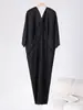 Vestido Plissado Nova Moda Tamanho Grande Manga Morcego Decote V Estilo Europeu e Americano Manga Três Quartos Vestido Longo para o Dia a Dia para Mulheres