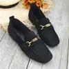 Sapatos Mocassins Femininos Casuais de Camurça Couro Pequeno Cor Sólida Fivela de Metal Solado Plano Cruzados Europeus e Americanos Tamanho Plus