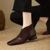 Botines elásticos de estilo británico de nicho francés con retazos para mujer 2026 Otoño/Invierno Nuevas llegadas Botines de cuero suave con punta cuadrada