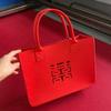 Bolso Rojo Feliz de Fieltro Boda Bolsa Grande Roja de Almacenamiento Bolsa de Regalo para Acompañar a Amigos Fábrica Regalo de Cumpleaños para Acompañar