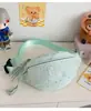 Nueva bolsa cruzada de lona ligera para el pecho, riñonera de nicho para mujer, bolsa de deporte tipo dumpling simple y versátil, bolso de hombro resistente al agua