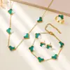 Set de Joyería de Acero de Titanio de Cuatro Piezas con Trébol de Cuatro Hojas de la Suerte de Venta Caliente, Elegante y Lujoso Set de Trébol de Cuatro Hojas de Acero de Titanio