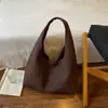 Gran Capacidad Exquisita para Viajes Diarios Color Sólido 2026 Velour Nuevo Estilo Tendencia Retro Casual Bolso Tote de Hombro Único para Mujer