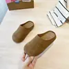 Novedad Moda Otoño/Invierno 2026 para Niños Ropa Exterior Versátil Suela Gruesa Casual Cómodas Antideslizantes de Punta Cerrada Chanclas Birkenstock para Niñas