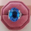 Anillo de Compromiso de Piedra Kratopa Incrustada Europeo y Americano Noble Chapado Color Oro 18K Anillo de Zafiro para Mujer R5071