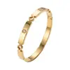 Pulsera de acero de titanio, pulsera de acero inoxidable 304, diseño de trébol de cuatro hojas para mujer, incrustada de diamantes, acabado espejo, no se decolora, joyería de lujo ligero, venta al por mayor transfronteriza