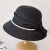 Sombrero de Paja Redondo con Lazo de Perla Estilo Francés Pequeño para Primavera y Verano Protección Solar Sombrero Cubo Sombrero de Pescador Estilo Coreano para Mujer Sombrero de Paja Tejido de Paja para Viaje