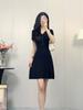 Vestido Negro Pequeño Sencillo Estilo Francés Moda Verano 2026 Ropa para Mujer Elegante Ajustado Versátil Cuello en V Ceñido a la Cintura Bodycon