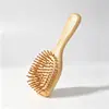 Pentes com almofada de ar feitos sob medida e no atacado, pentes de cabelo de bambu e madeira, pentes massageadores de cabeça e pentes alisadores de cabelo, projetados especificamente para mulheres