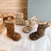 Botas estilo cowboy ocidental para meninas com tiras, botas de cano médio, coleção outono 2026, versão coreana, versáteis com fivela de cinto e laço, botas Martin