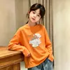 Roupa íntima de algodão puro com gola redonda para meninas no outono, camiseta elegante e versátil de manga comprida com corte solto para meninas
