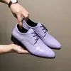Novos sapatos de couro casuais de negócios de tamanho grande para escritório, sapatos de couro casuais de sola grossa, sapatos de couro brogue pontiagudos para cosplay para homens