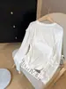 Camisa blanca de protección solar para mujer, estilo fino de verano, nuevo modelo 2026, camiseta de manga larga, corte holgado, top de Lyocell Tencel
