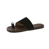 Pantuflas Planas de Moda para Mujer, Nuevo Estilo Verano 2026, Adecuadas para Usar con Faldas, Chanclas de Playa con Anillo Metálico en el Dedo del Pie, Pantuflas sin Cierre