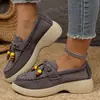 Otoño 2026 Nuevo Estilo Mocasines Casuales con Borla y Lazo Talla Grande Comercio Exterior Mocasines de Cruz con Abalorios de Frontera Tacón Medio para Mujer