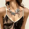 N13382Za Collar con Colgante de Borla Múltiple de Sol, Luna y Estrella de Aleación Vintage Exagerada con Pedrería, con un Toque de Lujo Ligero y de Alta Gama
