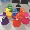 A mesma chaleira plástica de 18 oz da Amazon cor neon multicolor chaleira de apertar chaleira infantil para andar