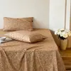 Sábana de algodón floral francesa de una sola pieza, algodón puro, gasa de doble capa, suave, apta para todas las estaciones, para dormitorio de estudiante, ropa de cama de una sola pieza de 1.2 m