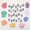 Amazon transfronterizo caliente multi-color letras bordado por computadora tela pegatinas DIY zapatos y sombreros bolsos textil auxiliar autoproducido