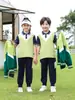 Uniformes de Jardim de Infância Primavera e Verão 2025 Novos Conjuntos Esportivos Infantis Uniformes Escolares Estilo Britânico para Alunos do Ensino Fundamental Uniformes de Turma Conjunto de Quatro Peças