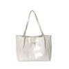 Bolsa de mano tipo tote minimalista japonés al por mayor para mujer 2025 Verano Nuevo Bolso de hombro de gran capacidad Bolso para axila de viajero