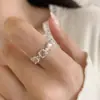 Anillo Cuadrado Geométrico de Plata de Ley S925 con Pedrería Estilo INS Lujo Ligero Nicho Exquisito Sensación de Alta Gama Anillo Abierto para Dedo Índice para Mujeres
