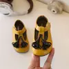 Zapatos de Cuero Personalizados para Niñas, Modernos Zapatos de Cuero Coreanos con Tachuelas, Elegantes Zapatos de Cuero Suave para Desempeño Estudiantil
