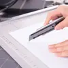 Faca utilitária grande Delo 2090, faca utilitária de metal em liga de zinco, suporte para faca, faca de papel de parede, cortador de papel, liga de alumínio