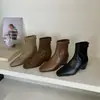 Botines Cuadrados Tallados Estilo Retro Francés Chuyuji para Mujer, Nuevo Modelo Otoño/Invierno 2026, Botas de Moda Estilizadoras que Aumentan la Altura