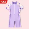 Traje de baño para niñas, nuevo estilo 2026, de una pieza, para niñas mayores, adecuado para piscinas, entrenamiento profesional, traje de baño para niñas