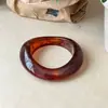 Pulsera Minimalista Multicolor de Resina Transfronteriza, Moderna y Elegante, Superficie Curva Transparente Irregular, Accesorio de Joyería de Pulsera con Forma Única